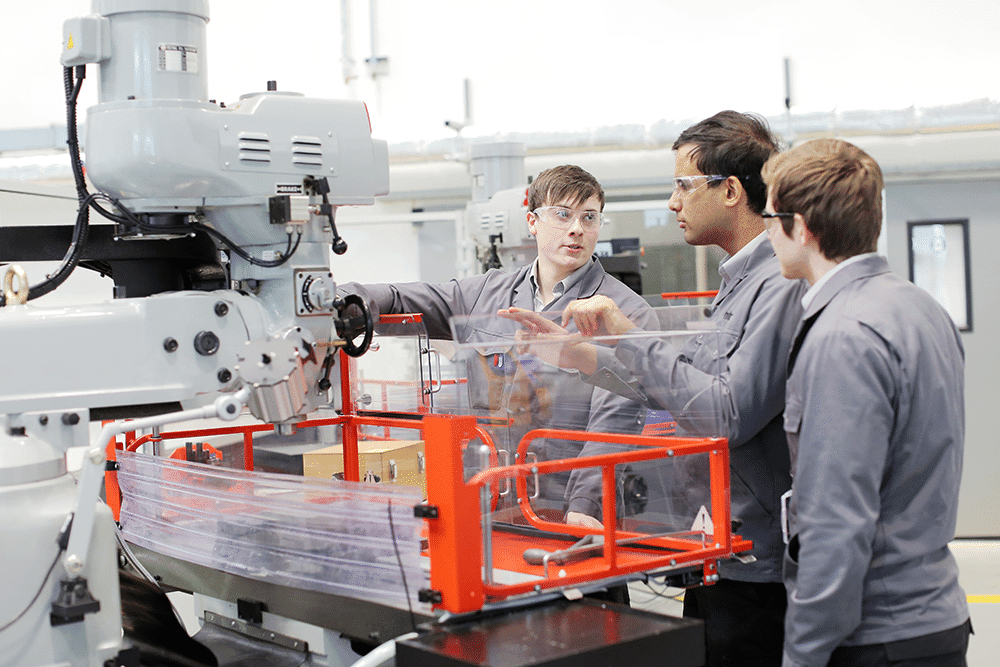 Group of trainee manufacturers